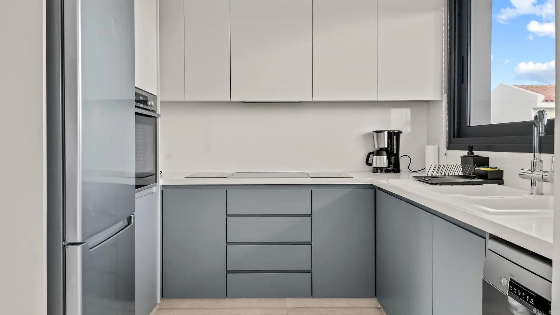 Serenity Waves Villa 20 라르나카